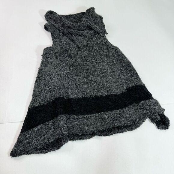 Ryu Sweater Vest Womens Medium Black Grey Sleevless Knit Cowl Neck Textured - Picture 1 of 11